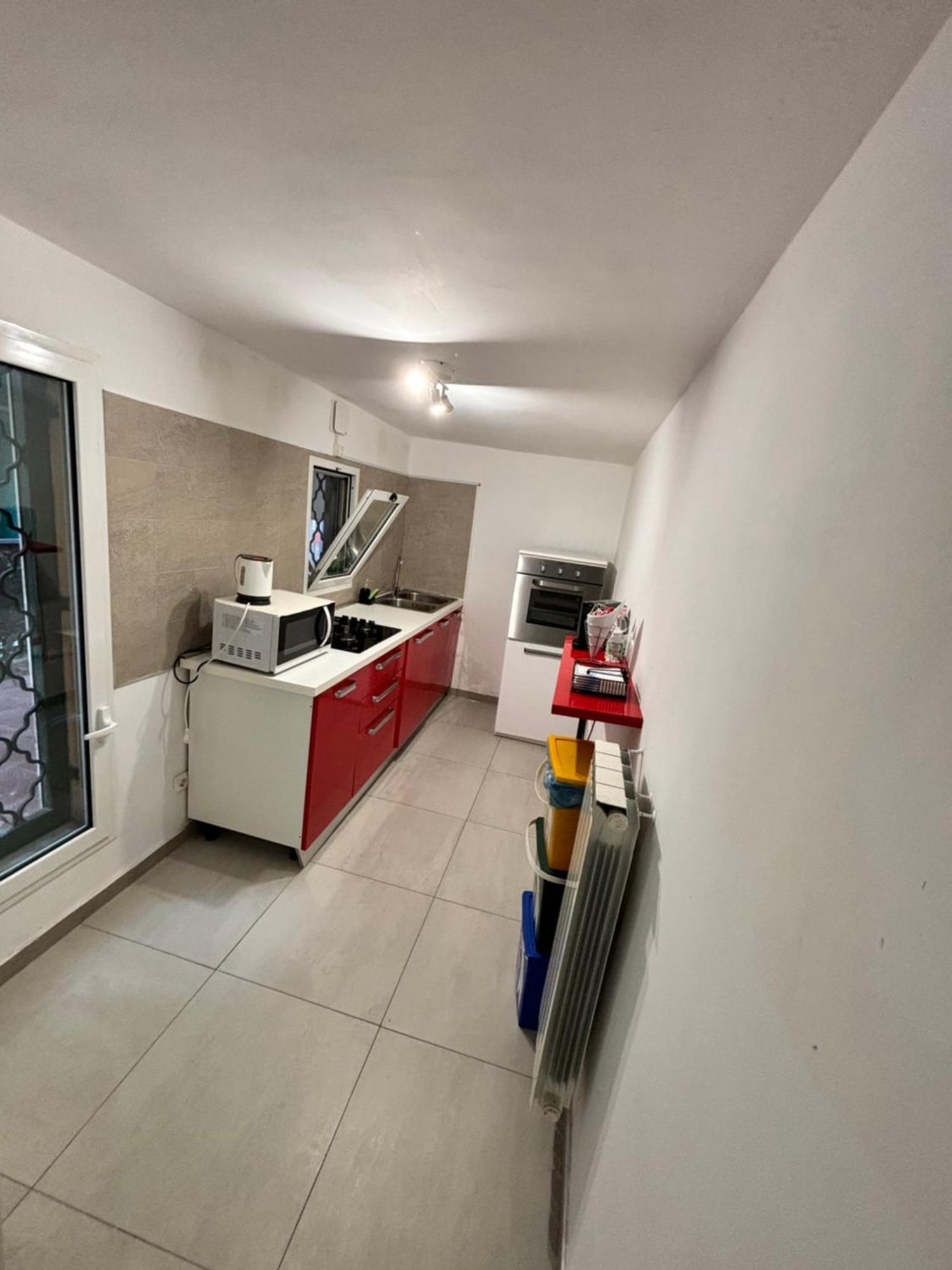 Garden Suite Civitavecchia Exterior photo